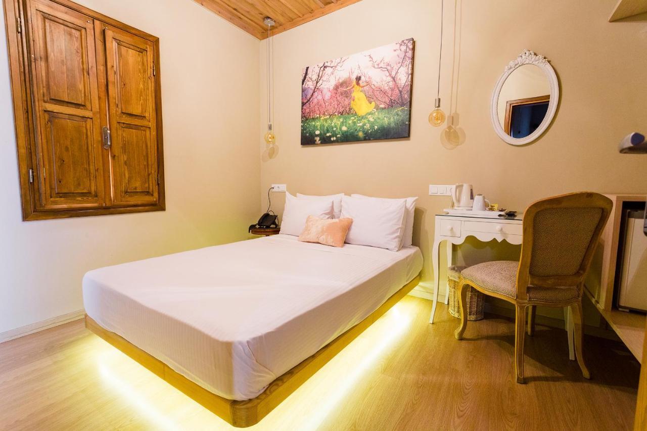 Blossom Rooms & Suite Верия Экстерьер фото