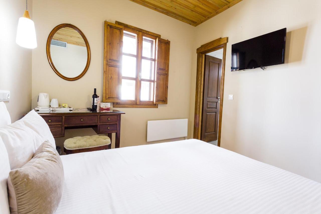 Blossom Rooms & Suite Верия Экстерьер фото
