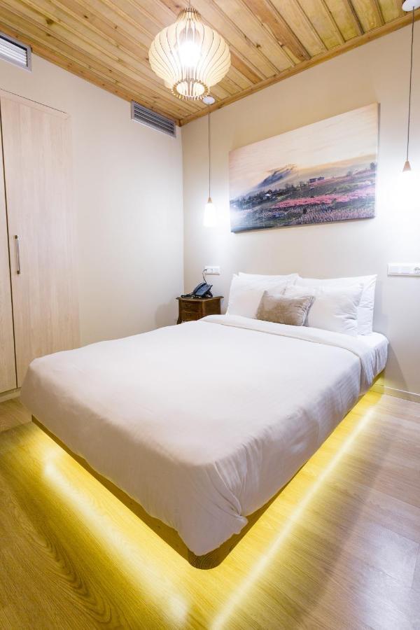 Blossom Rooms & Suite Верия Экстерьер фото