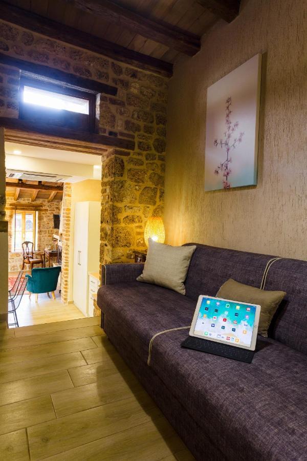Blossom Rooms & Suite Верия Экстерьер фото